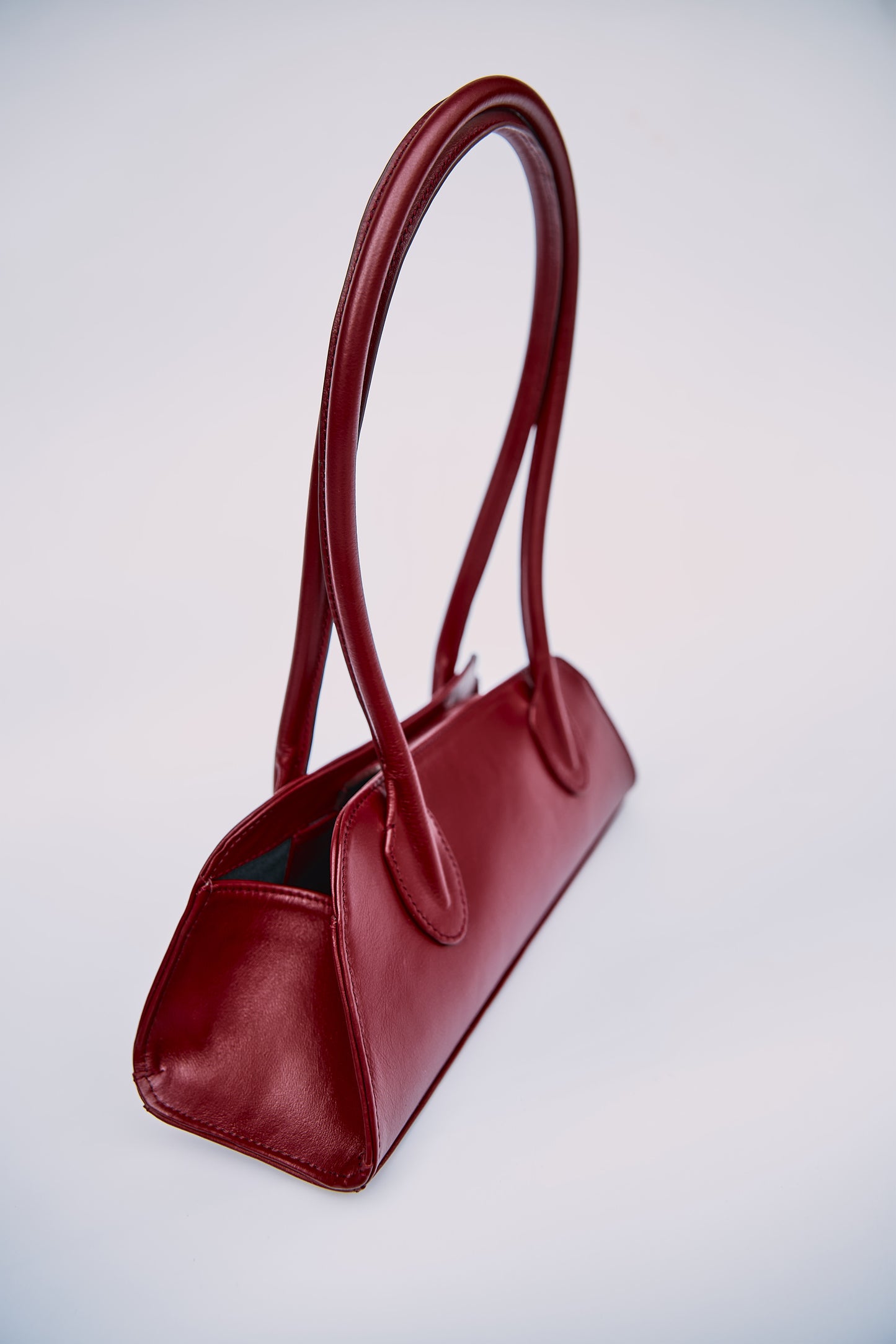24/7 shoulder bag