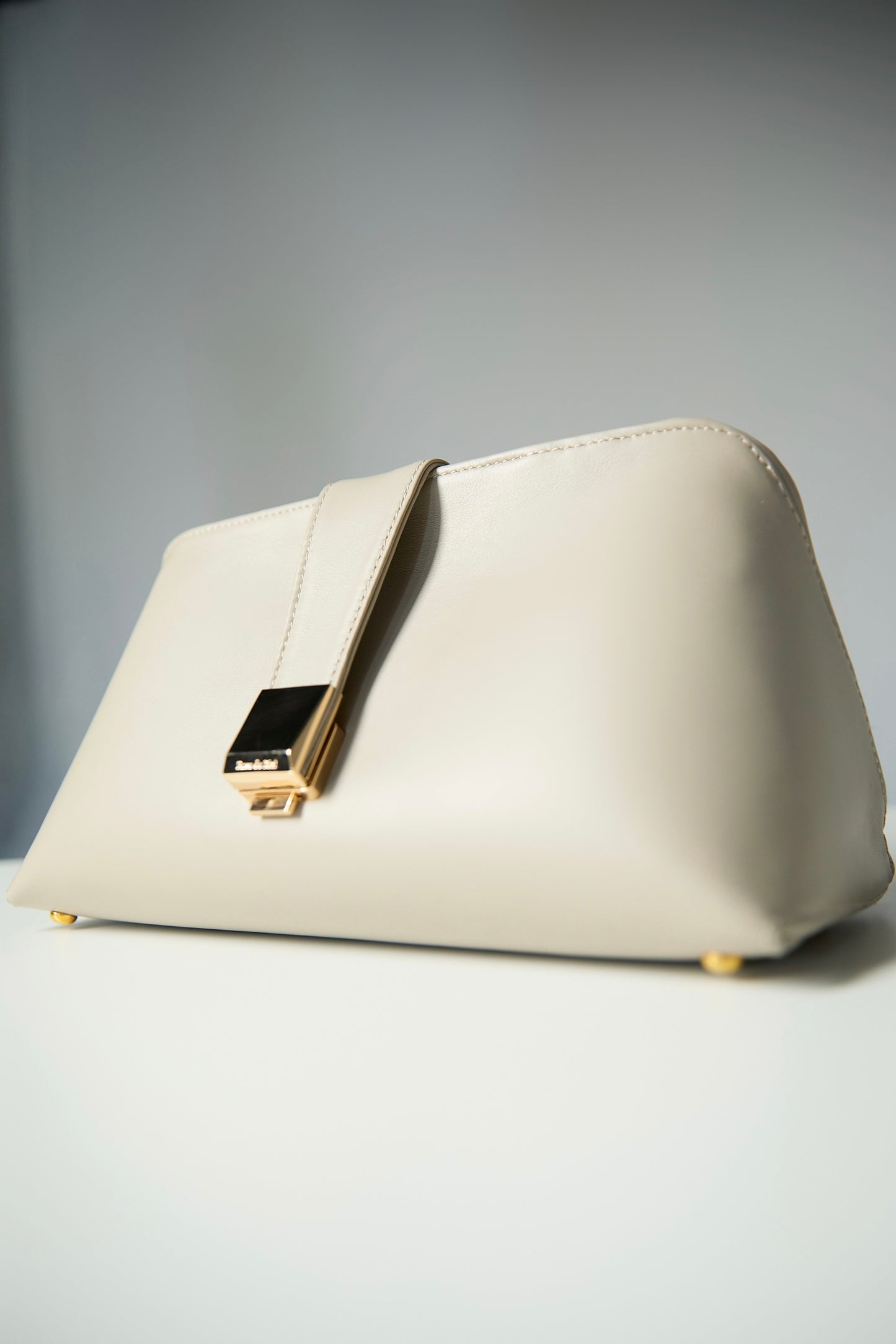 Ceremony clutch