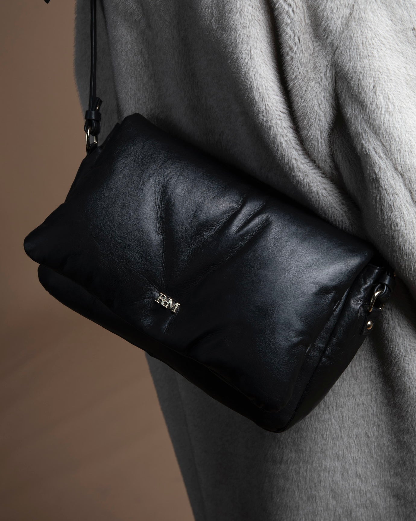 Gioia Large Pillow bag