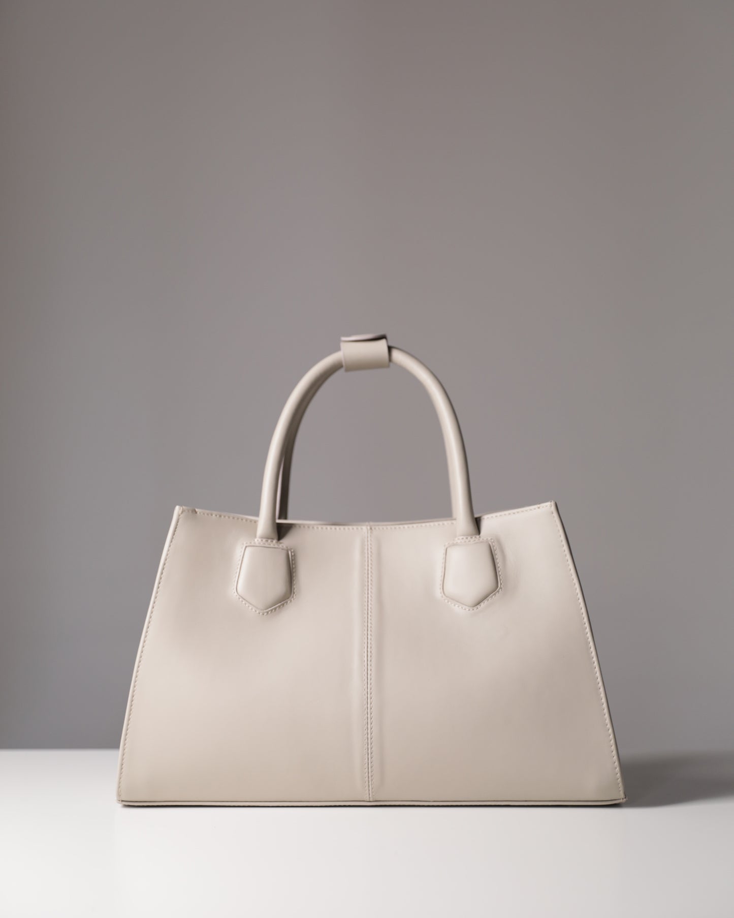 Credo Tote