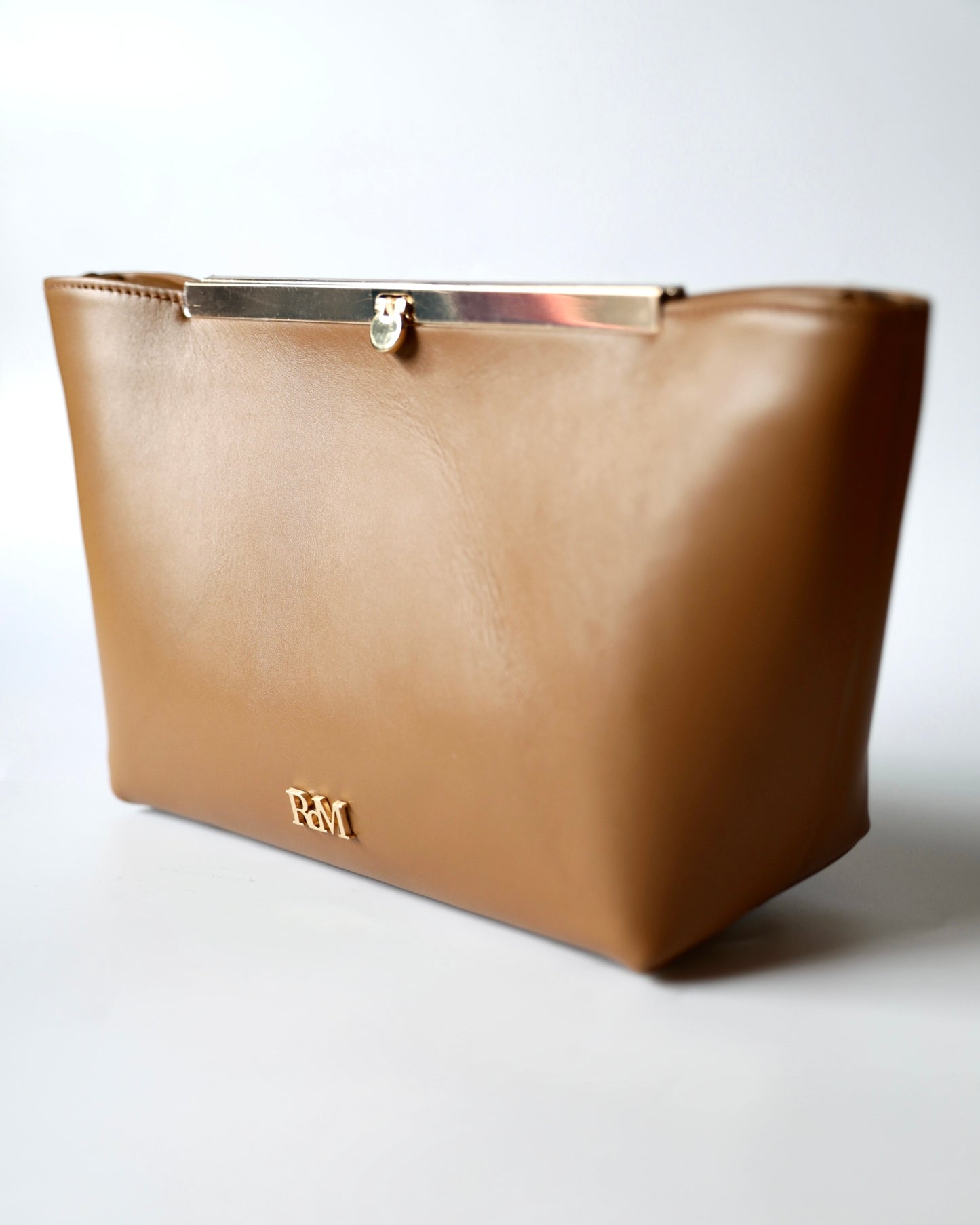 Opium Clutch