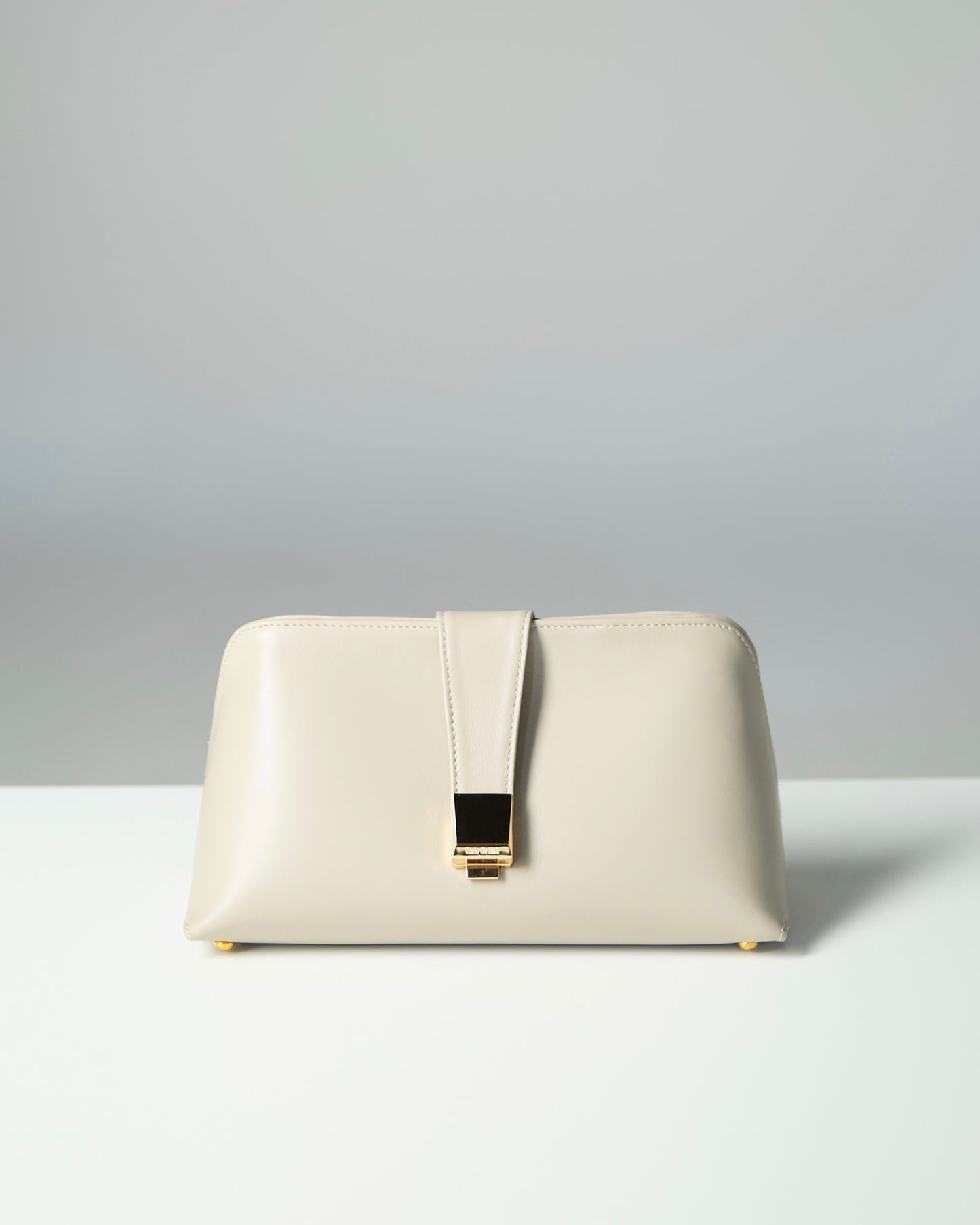 Ceremony clutch