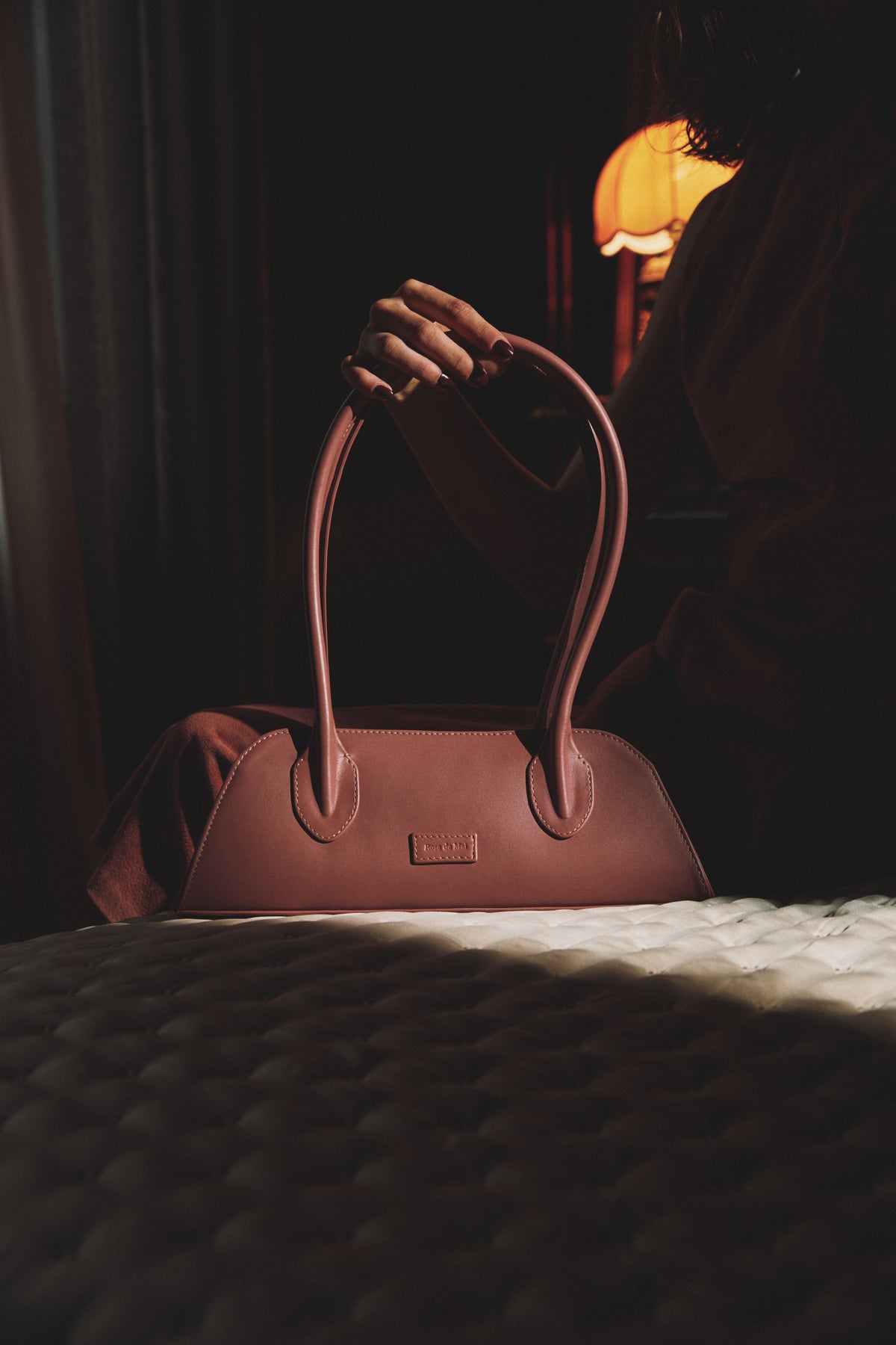 24/7 shoulder bag