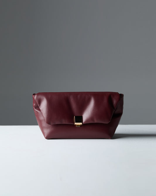 Faye clutch