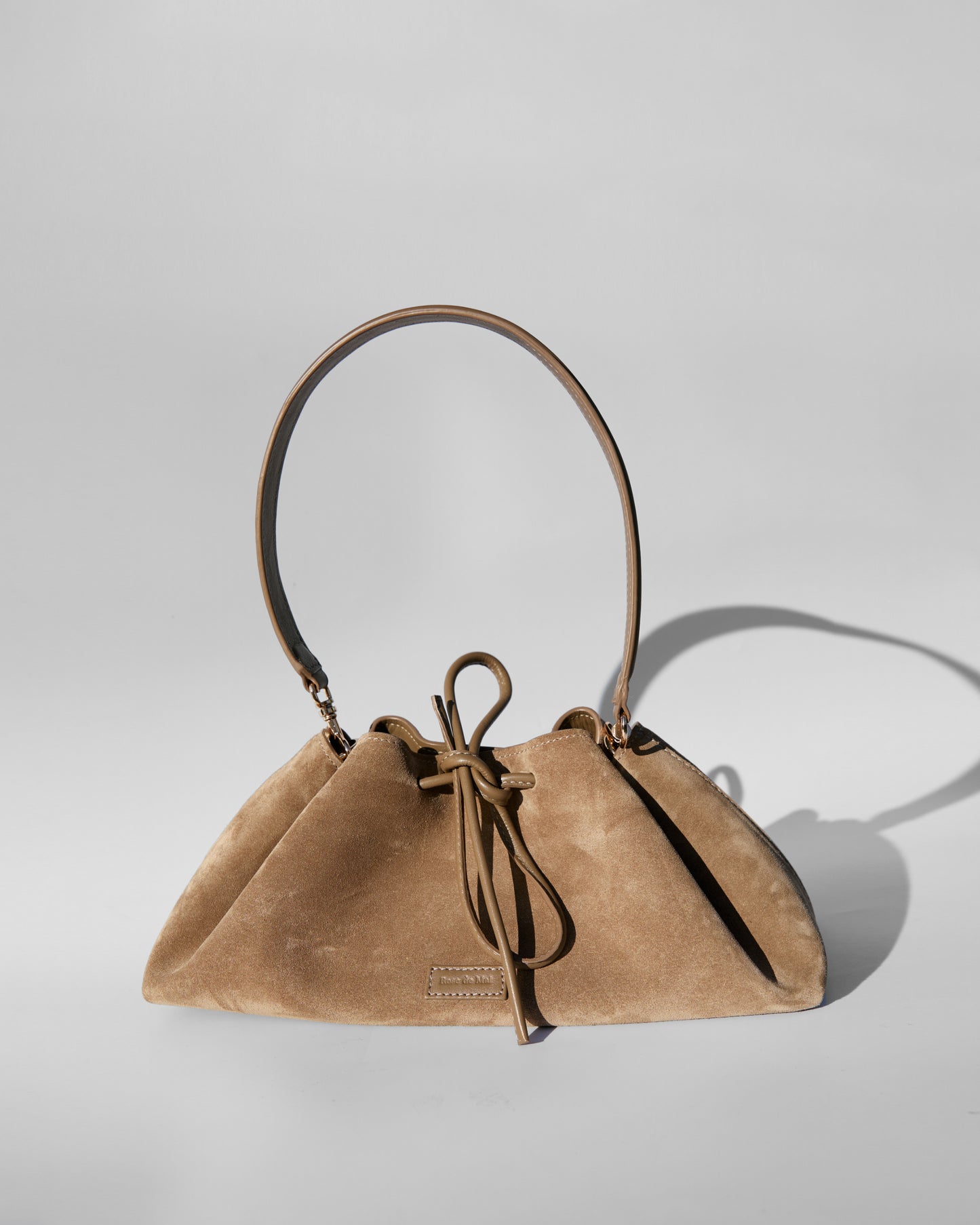 Arabesque bucket bag