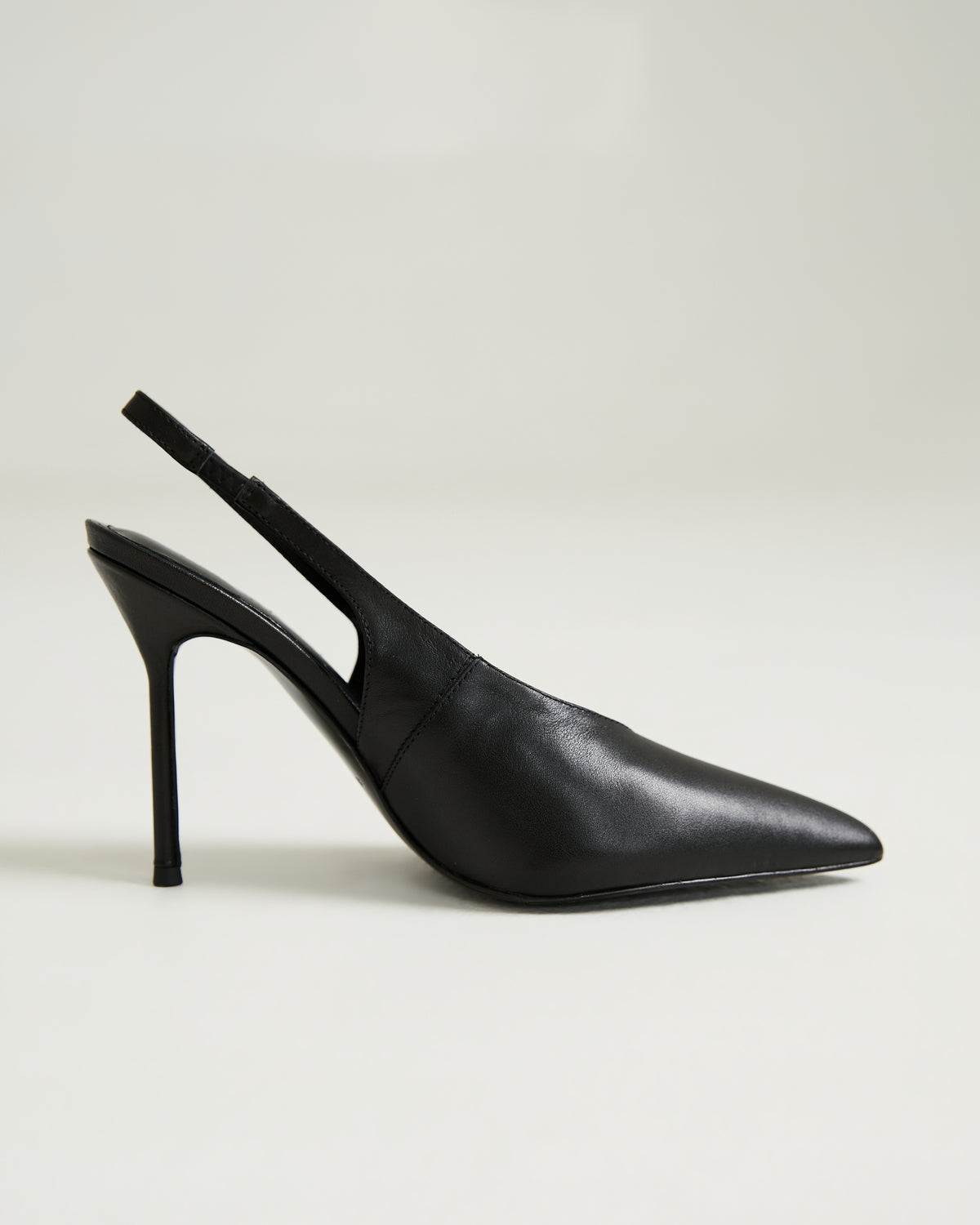 Venus slingback