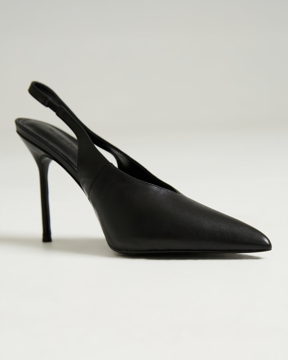 Venus slingback