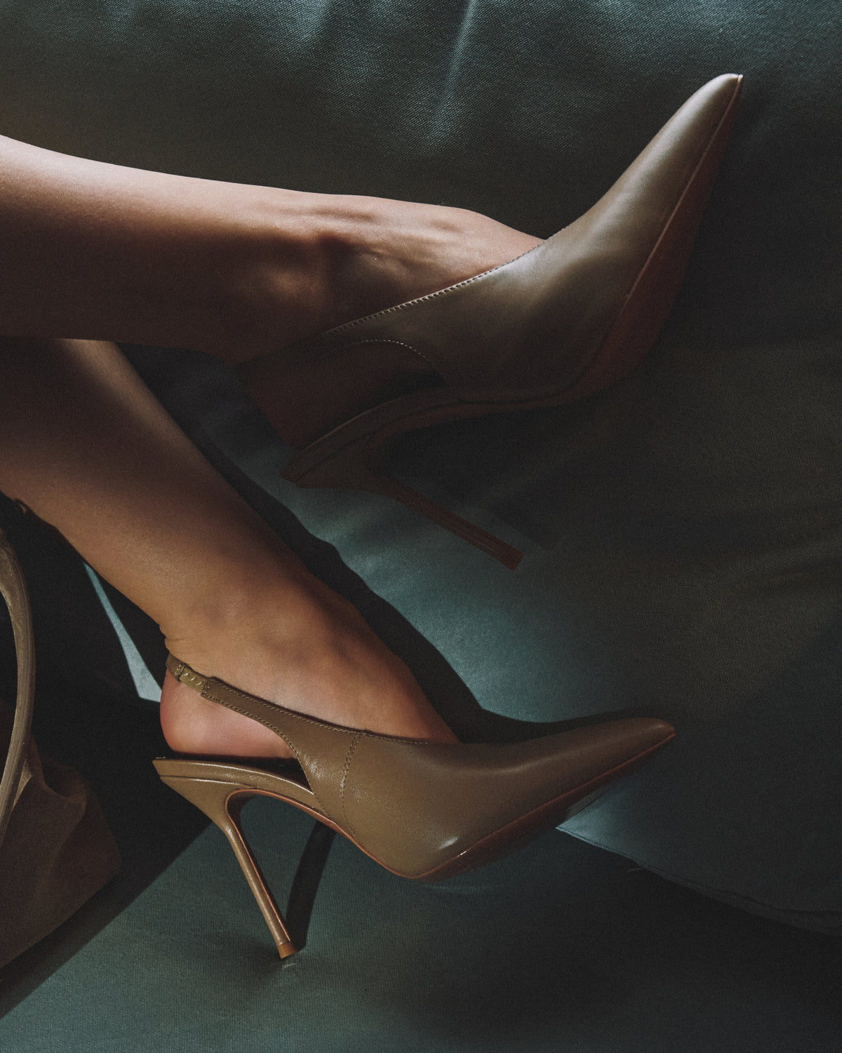 Venus slingback